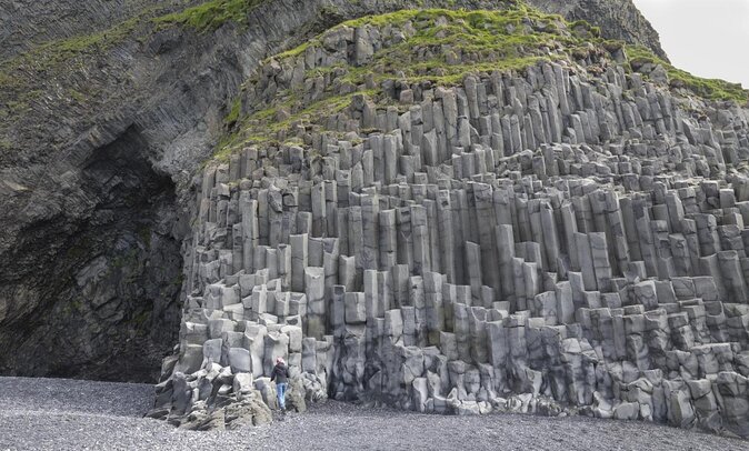 2-Day Blue Ice Cave, Glacier Lagoon and South Coast - Small Group - Key points before you book