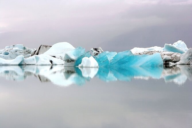 2-Day Blue Ice Cave, Glacier Lagoon and South Coast - Small Group - Guides, driving, and the value of a small group