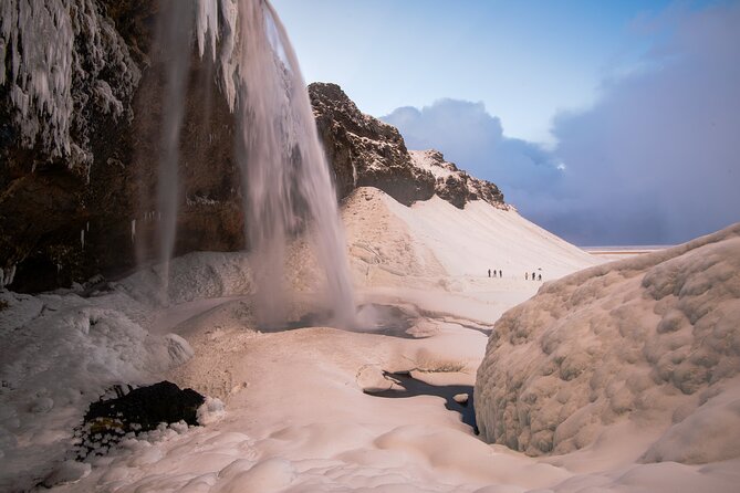 2-Day Blue Ice Cave, Glacier Lagoon and South Coast - Small Group - Who should take this tour?