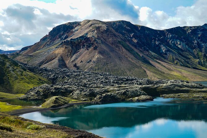 3-Day Icelandic Highlands, Háifoss & Grænihryggur Hiking Tour - Mountain huts: practical comfort, not private lodging