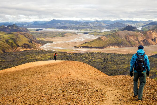 3-Day Icelandic Highlands, Háifoss & Grænihryggur Hiking Tour - Bláhnjúkur: a final summit with a wide reward