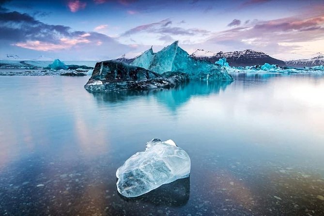 3 Day Summer South Coast, Golden Circle and Jökulsarlon glacier lagoon - Day two: waterfalls and a glacier hike at Skaftafell