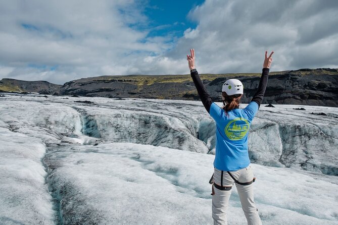 4 Day Northern Lights Adventure - Ice Caves & 4x4 Super Jeeps - Why four days works better than one aurora night
