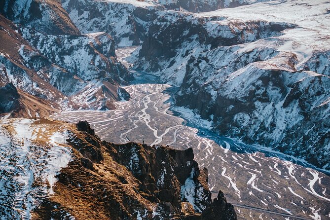 4 Day Northern Lights Adventure - Ice Caves & 4x4 Super Jeeps - Who will enjoy this four-day Iceland tour?