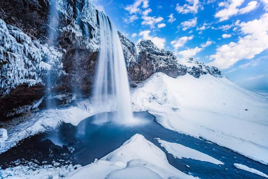 4-Day South Coast, Blue Ice Cave, Glacier Lagoon Tour - What the four days really involve