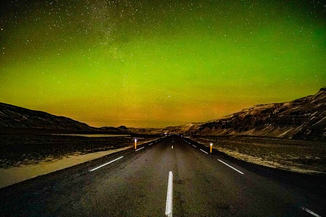 4x4 Reykjavik Northern Lights Tour with Photographer — Aurora RVK - Waiting in the cold for a natural show