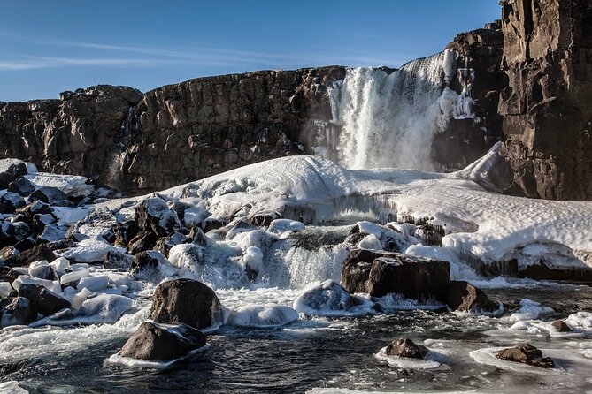 5-Day Northern Lights Hunt & Glacier Lagoon Tour - Gullfoss delivers the Golden Circle finish