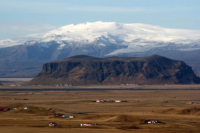 5-Days Land of Northern Lights Tour from Reykjavík - Arrival in Reykjavík and the two free hotel days