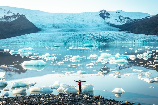5 Days Self-Drive Tour with Pick Up - Northern Lights Adventure Camper´ Break - Day 4: Icebergs at Jökulsárlón and the return to Selfoss