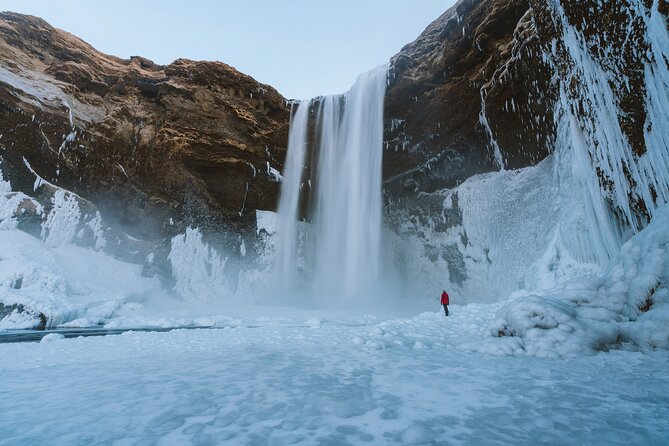 8 Day Winter Circle Tour, Ring Route of Iceland with Snæfellsnes Peninsula - Day 4: East Fjords, Icelandic horses, and hot water