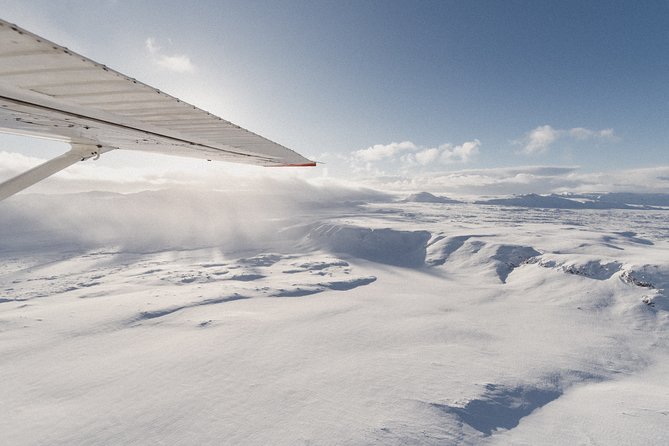 Airplane Flight over Vatnajökull Volcanic Eruption Sites - The flight itself, about 50 minutes above the region