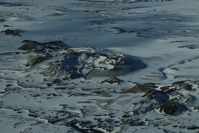 Airplane Sightseeing flight over Laki craters and highland - Who will enjoy this flight most