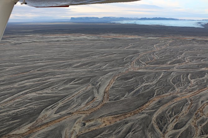 Airplane tour over black sands and riverbeds from Skaftafell - Who Will Get the Most From This Flight?