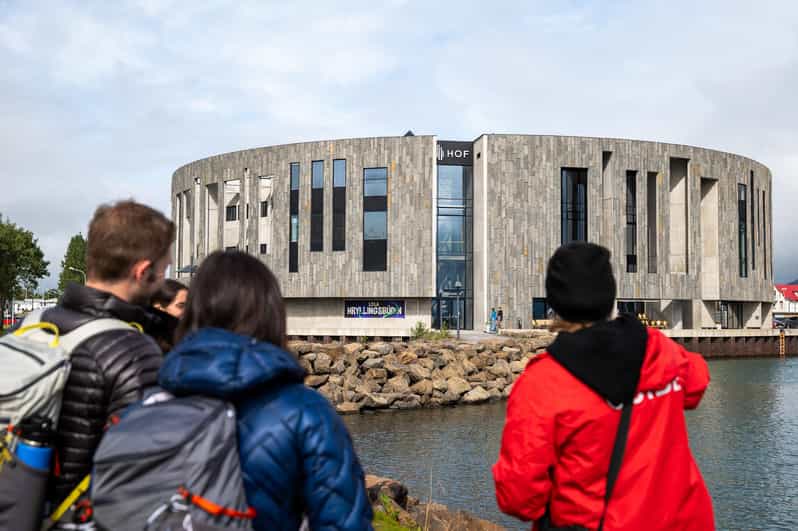 Akureyri: City Walk with Local Food - Booking Details That Matter