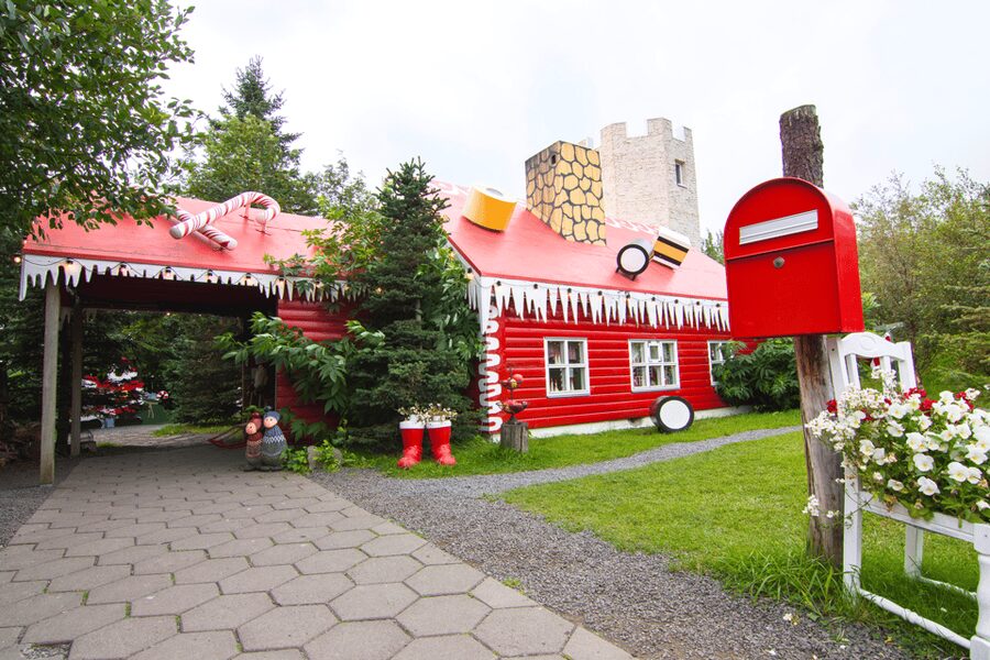 Akureyri: Goðafoss, Laufas & The Christmas House Combo Tour - Pickup in Akureyri, with cruise-port help