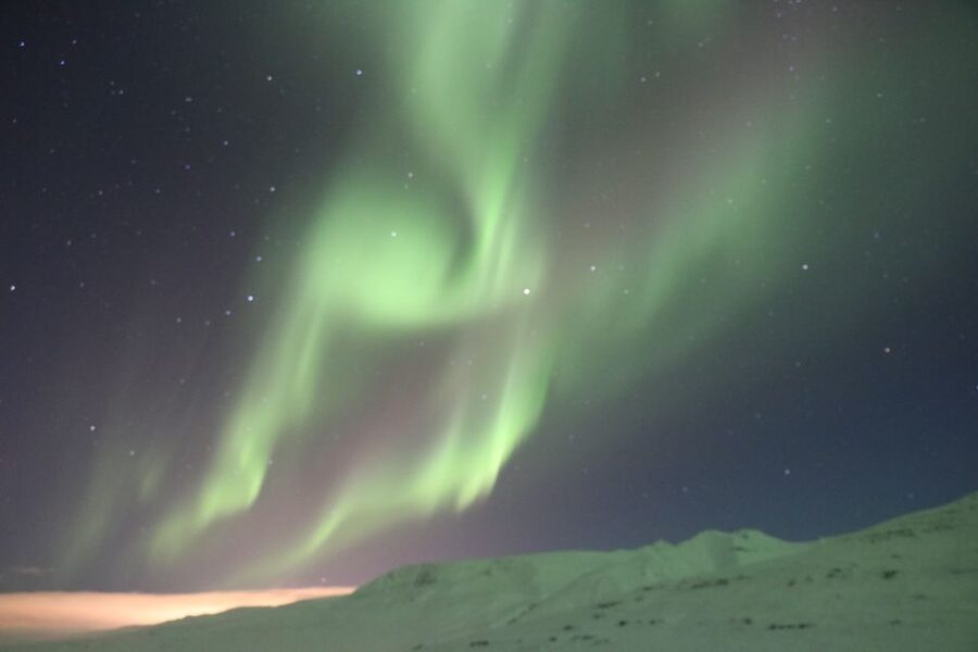 Akureyri: Hunt for the Northern Lights Photography Tour - How the aurora hunt works