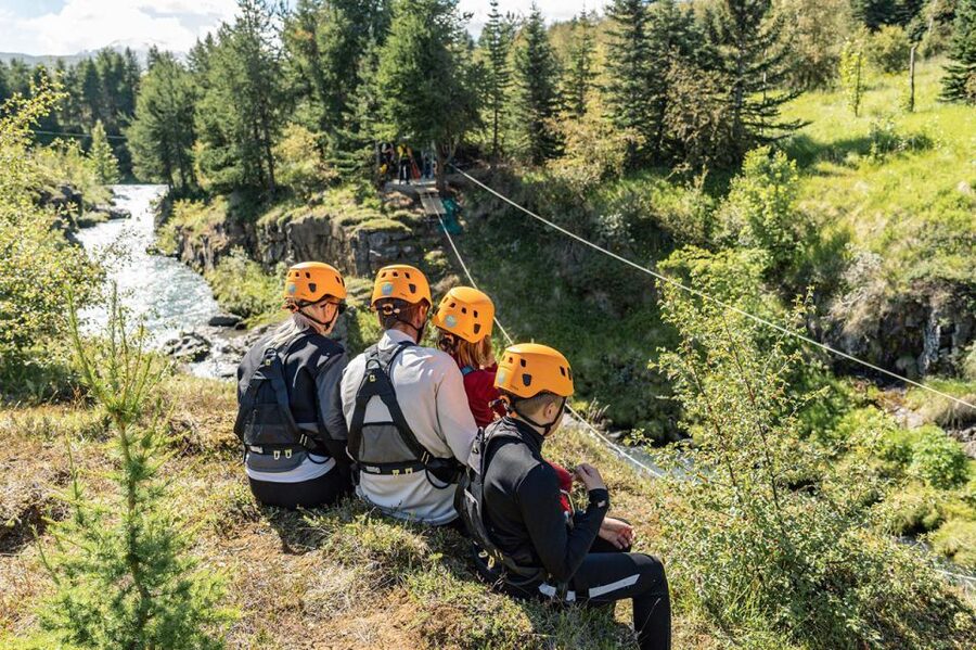 Akureyri: Zipline Tour - Glerárgil: Akureyri’s natural shortcut