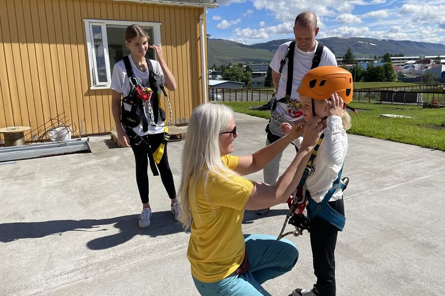 Akureyri: Zipline Tour - Lines two through four: changing views and pace