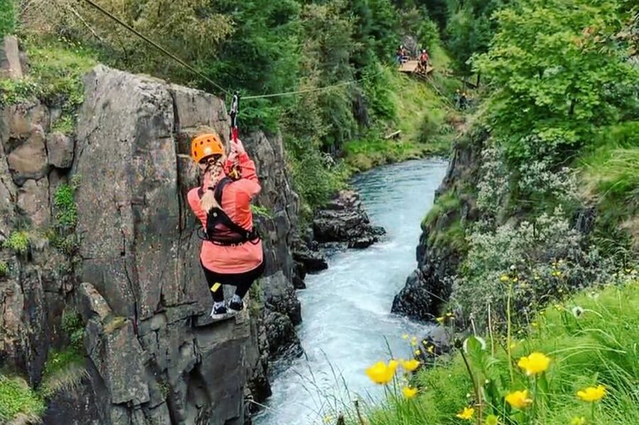 Akureyri: Zipline Tour - The final zipline and the walk home