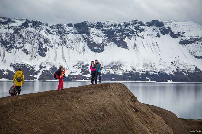 Askja & Holuhraun, Super Jeep Day Tour from Lake Myvatn - Askja Caldera: the main event