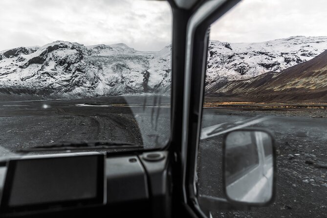 Beautiful Þórsmörk, The Valley of Thor Private - Taking on Valahnúkur’s 220-meter climb