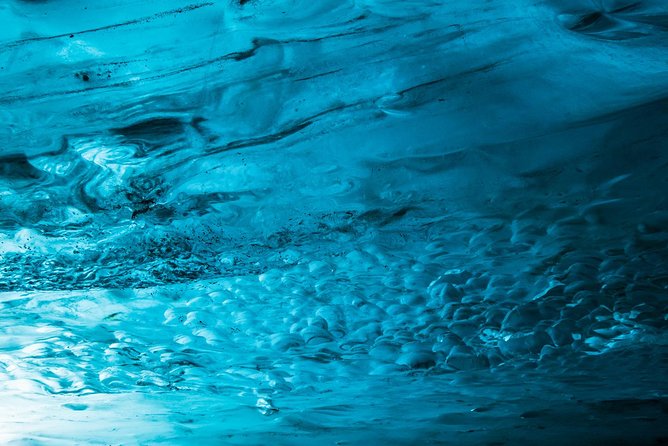 Blue Ice Cave Adventure - Guides who shape the quality of the day