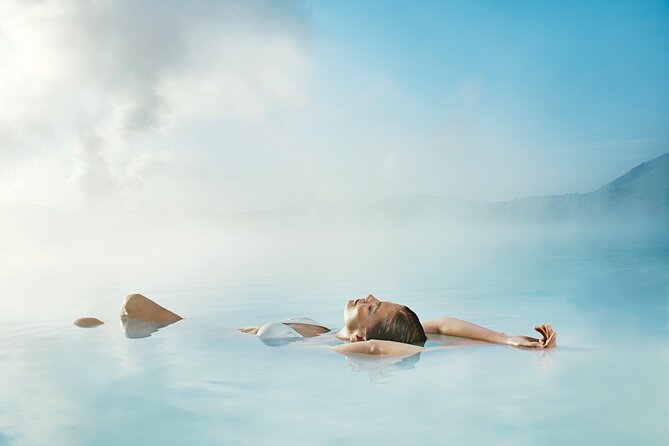 Blue Lagoon Admission Including Return Transfers from Reykjavik - Masks, drinks, sauna, and steam room