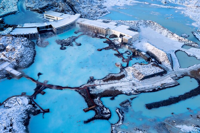 Blue Lagoon Admission Including Return Transfers from Reykjavik - Who will enjoy this outing most?