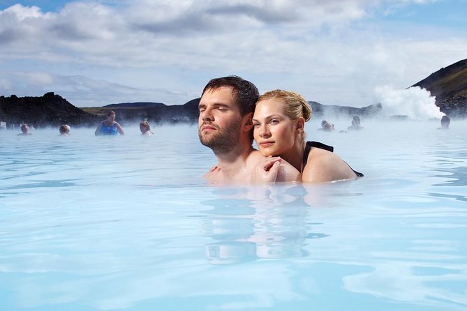 Blue Lagoon and Northern Lights Tour Including Admission - Why this pairing works in Iceland