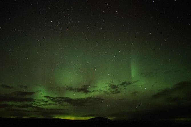 Chasing Aurora Borealis with Warmth and Treats in Premium Tour! - Photographing the aurora with a phone or camera