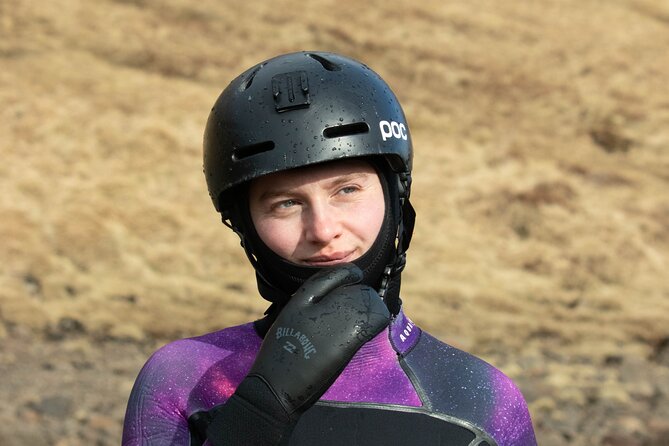 Choose your lake ride that wake - Learning to ride on a remote Icelandic lake