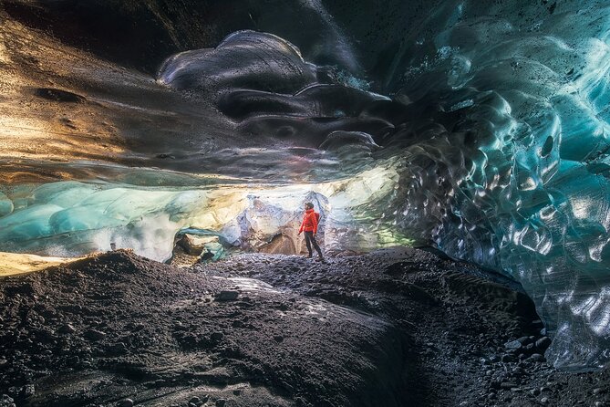 Crystal Treasures of Vatnajökull: Ice Cave Adventure - The bus ride from Skaftafell to the ice