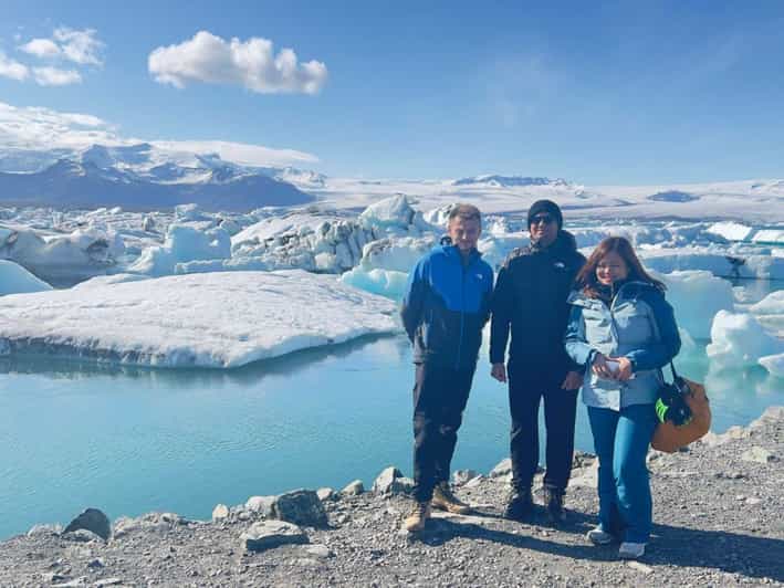 Diamond Beach & Jökulsárlón Glacier Exclusive Day Tour - Jökulsárlón Glacier Lagoon and its floating ice