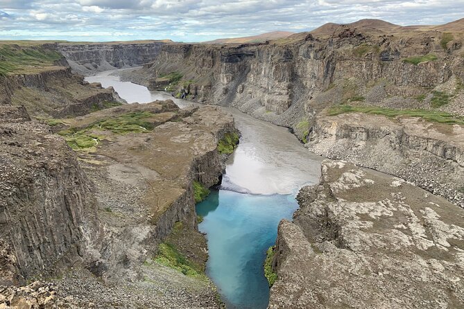 Diamond Circle Day Tour from Akureyri - Hljóðaklettar is the route’s unusual rock stop
