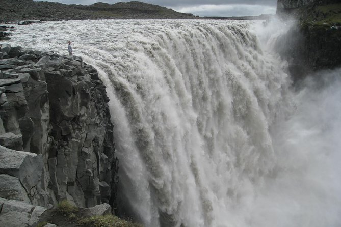 Diamond Circle, Waterfalls and Amazing Landscapes from Akureyri - Húsavík provides a final coastal pause