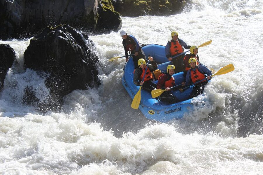 East Glacial River Extreme Rafting - The East Valley Safety Briefing
