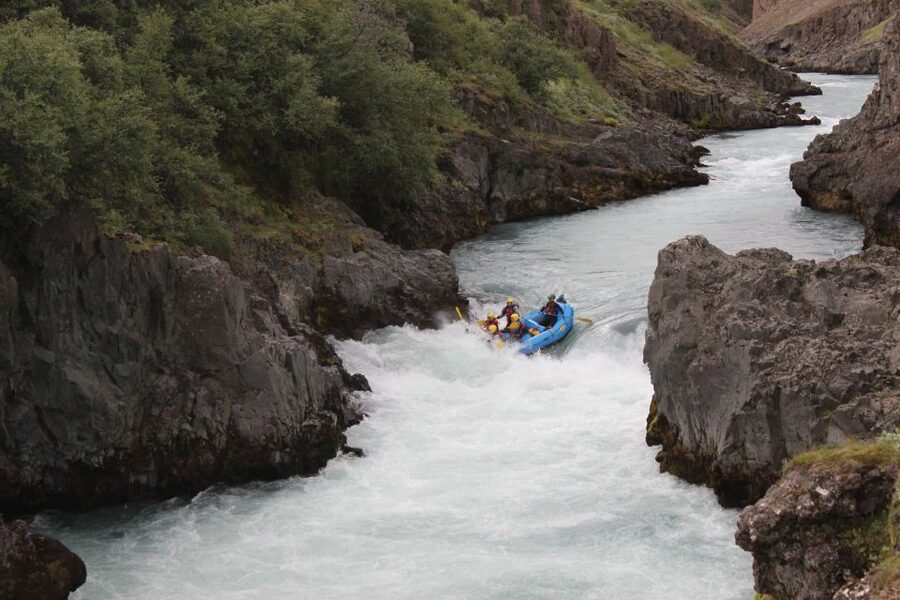 East Glacial River Extreme Rafting - Sixteen Kilometres Through the Canyon