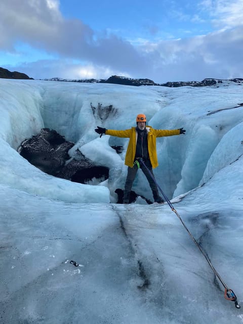 Exclusive Ice Climbing Experience on Sólheimajökull - Walking from the parking lot to the ice