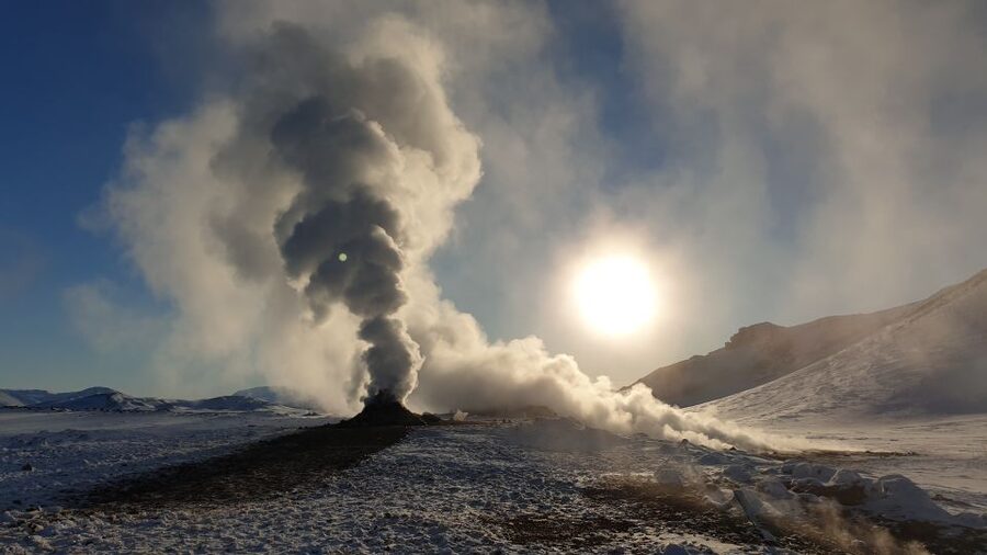 From Akureyri: Godafoss and Lake Myvatn - The tour at a glance