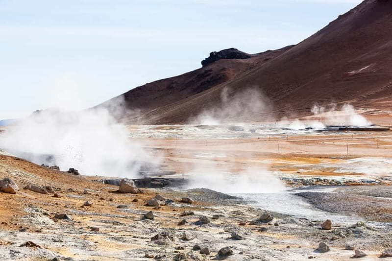 From Akureyri Port: Diamond Circle Guided Day Trip w/ Lunch - Ásbyrgi, a canyon shaped by legend
