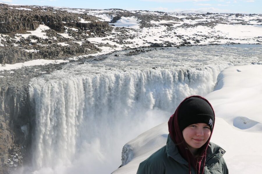 From Akureyri: Private Dettifoss Waterfall Jeep Tour - Hverarönd brings heat close to the surface