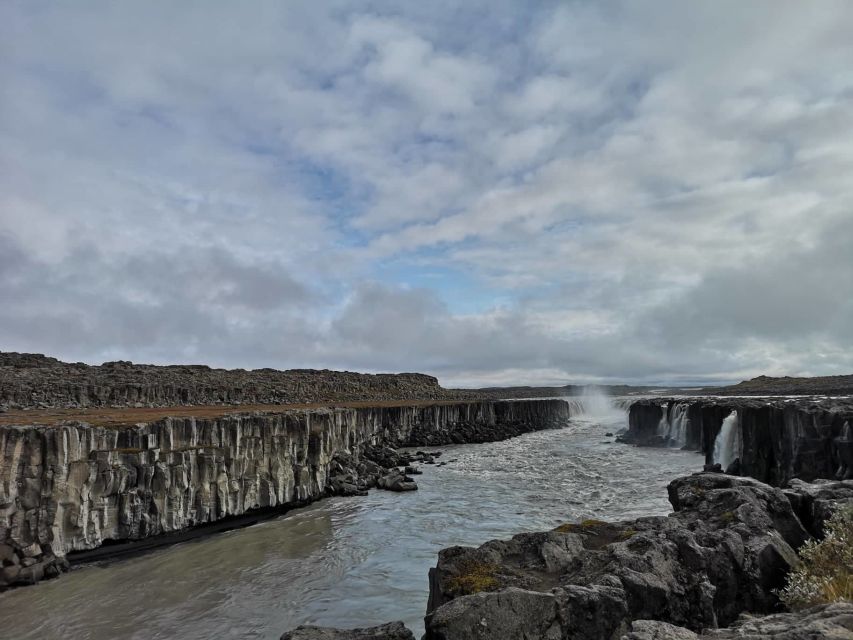 From Reykjavík: 4, 5, 6 or 7-Day Small-Group Ring Road Tour - What $1,530 buys you around Iceland