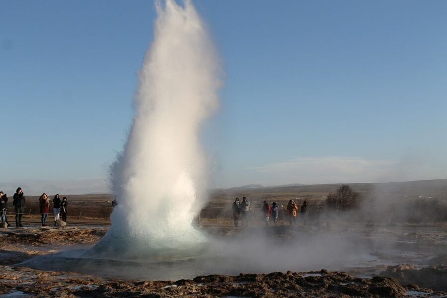 From Reykjavik: 4-Day Blue Ice Cave and Northern Lights Tour - Why four days works for this Iceland route