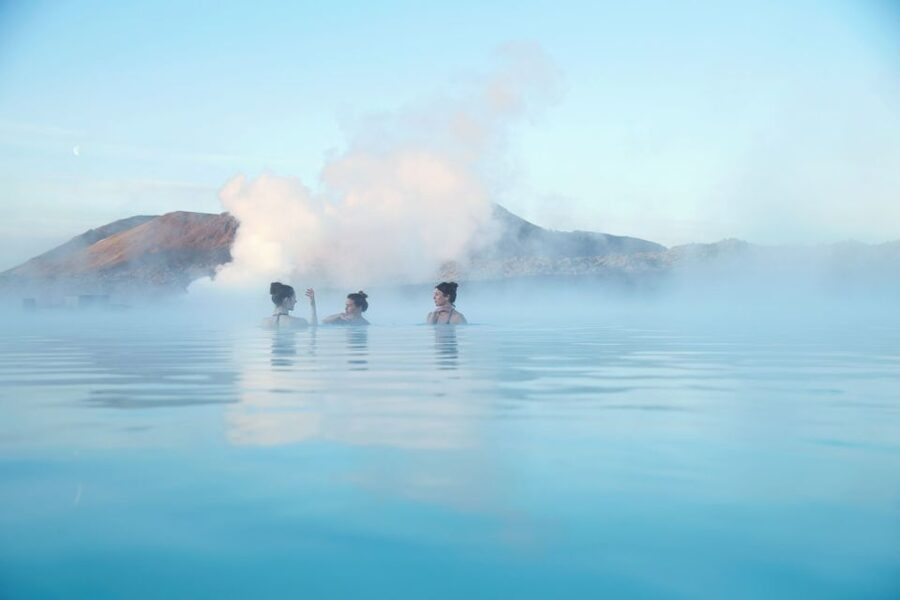 From Reykjavik: Blue Lagoon and Northern Lights Tour - Is $318 a fair price?