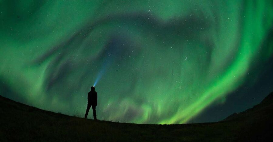From Reykjavik: Golden Circle and Northern Lights Tour - Þingvellir: Viking law and a divided earth