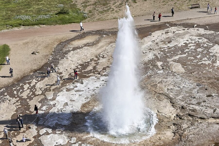 From Reykjavik: Golden Circle Full Day Tour - The bus ride: useful comfort, not wasted time