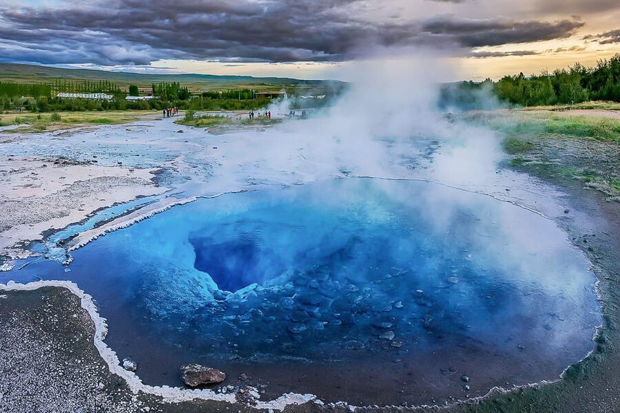From Reykjavik: Golden Circle Full-Day Tour - Thingvellir National Park and the old parliament site