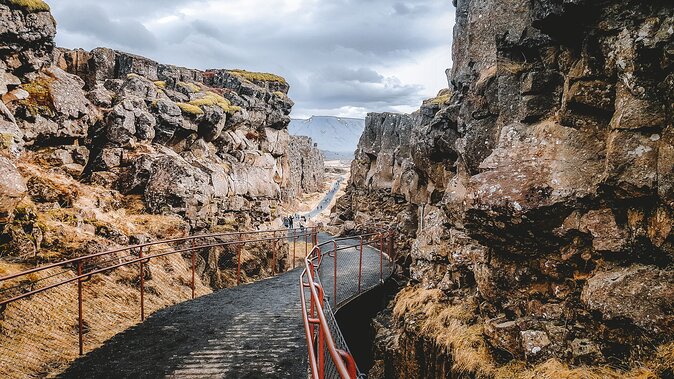 From Reykjavik: Private Golden Circle Iceland Day Tour - Door-to-door pickup and the eight-hour schedule