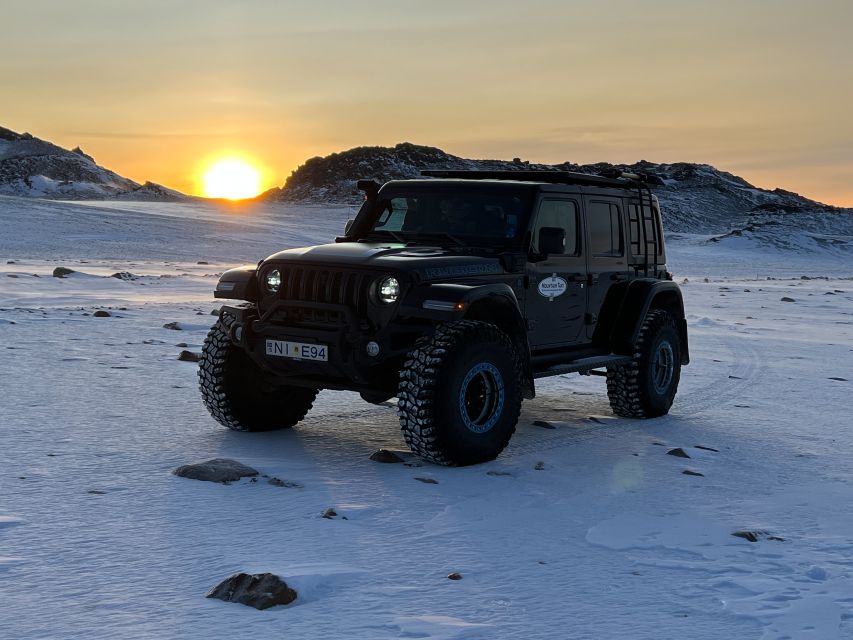From Reykjavik: Private Landmannalaugar & Hekla Jeep Tour - What the private format changes