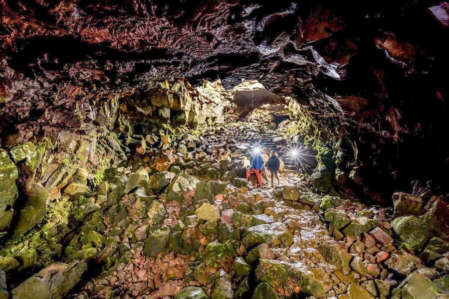 From Reykjavik: Raufarhólshellir Lava Tunnel by Bus - From Reykjavik’s BSI terminal to the southern countryside